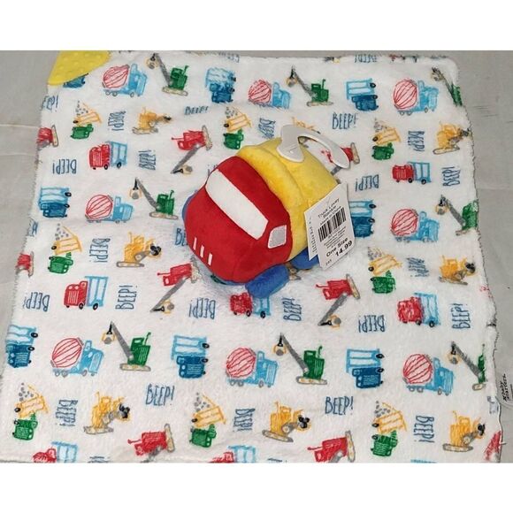 NWT TRUCK LOVEY BLANKIE BLANKET TEETHER RATTLE Cracker Barrel - Picture 1 of 10